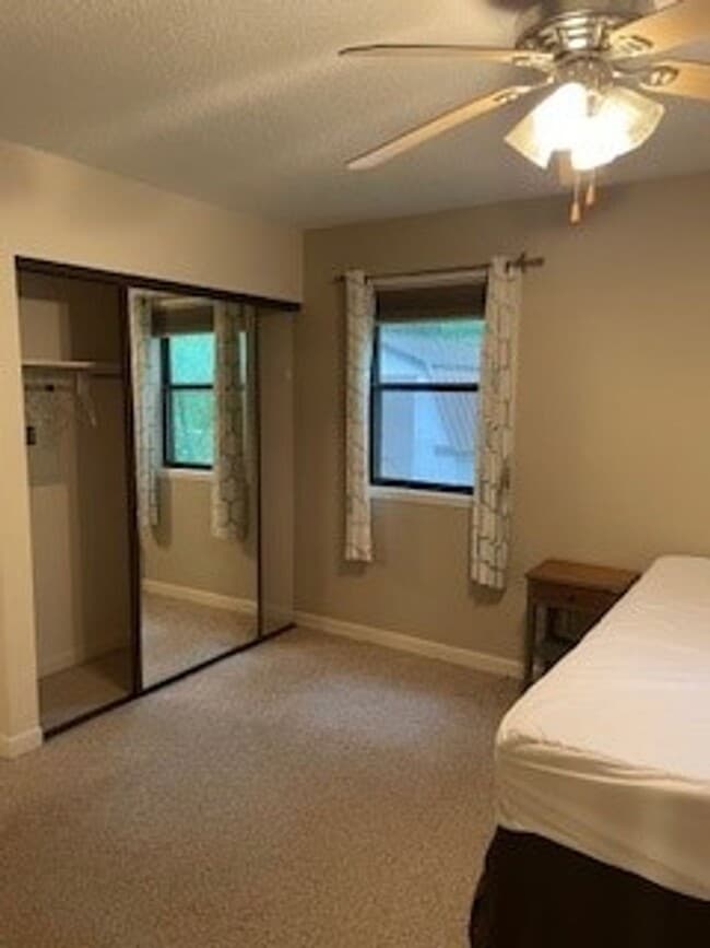 Building Photo - FOR RENT - 2BED/1BATH near WCU