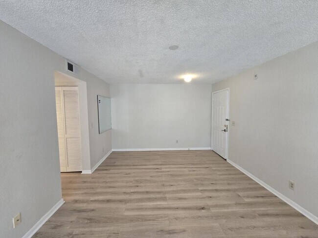Building Photo - 11526 Westwood Blvd