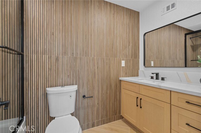 Building Photo - 6210 Halstead