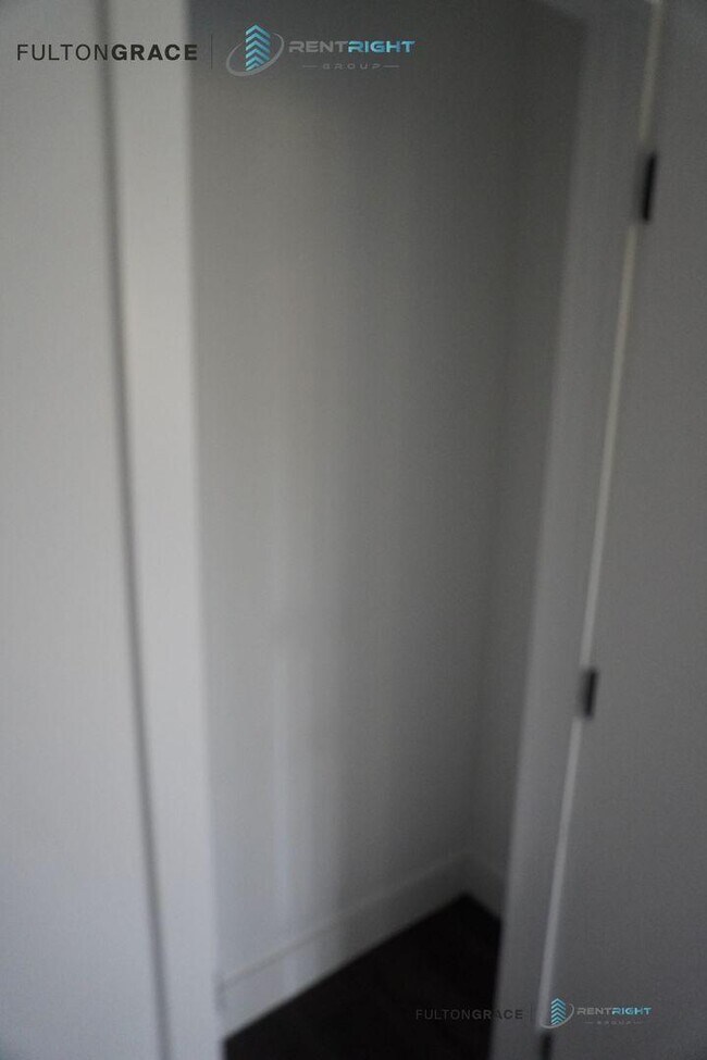 Building Photo - 2 bedroom in Chicago IL 60660