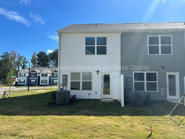 Building Photo - 8539 Beckett Chase Wy