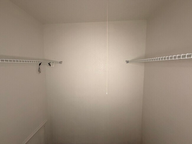 Building Photo - 109 Limoges St