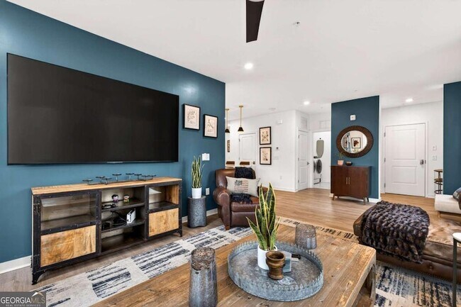 Building Photo - 377 Grant Cir SE