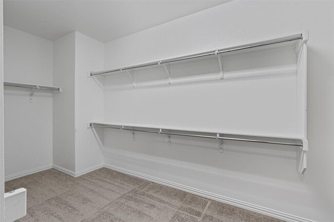 Building Photo - 404 Miracle Rose Way