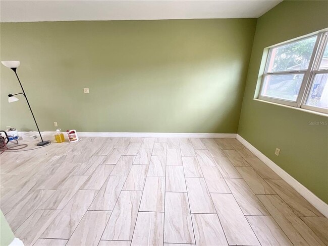 Building Photo - 2117 Calusa Trail