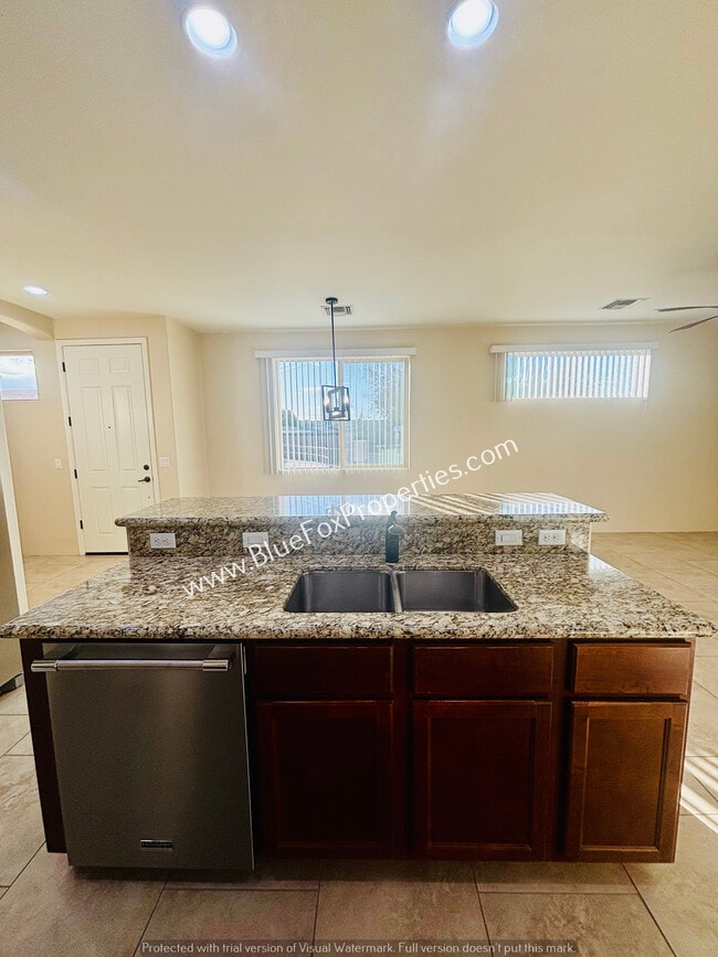 Building Photo - 2945 W Stepping Stone Ct