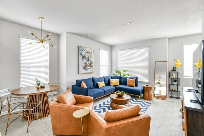 Building Photo - 1063 Farwell St