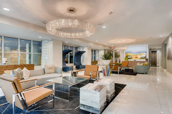 Building Photo - 1900 Barton Springs, Unit #2042