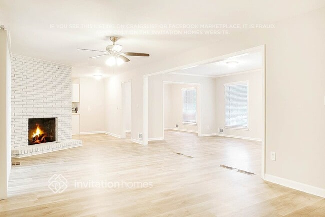 Building Photo - 3610 Warbler Dr