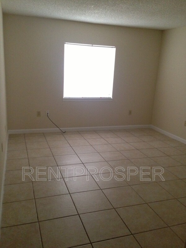 Building Photo - 4267 S Semoran Blvd