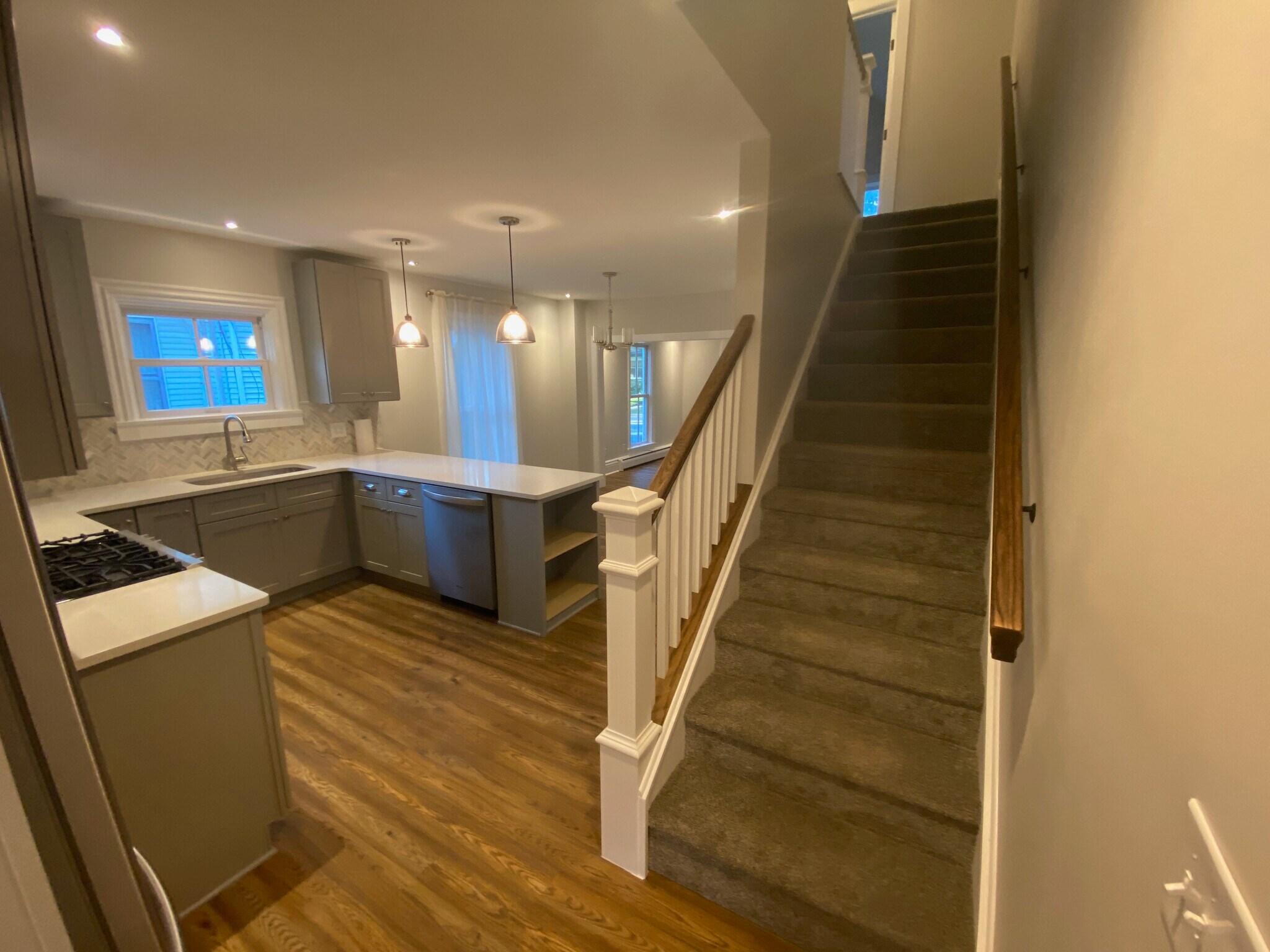 Building Photo - 437 Prospect Ave