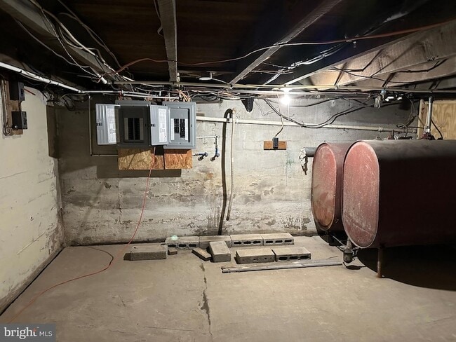 Building Photo - 11 Myers Rd