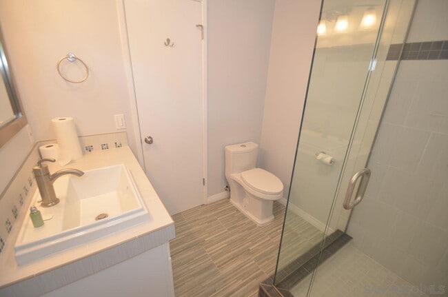 Building Photo - 2657 Gobat Ave