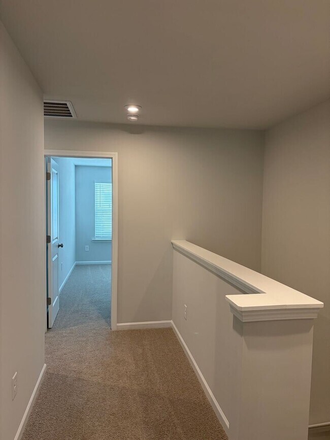 Building Photo - Brand new home in the desirable Mauldin location!! AVALIABLE NOW! OFFERING $500 OFF FIRST FULL MO...