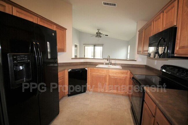 Building Photo - 25849 W St Kateri Dr