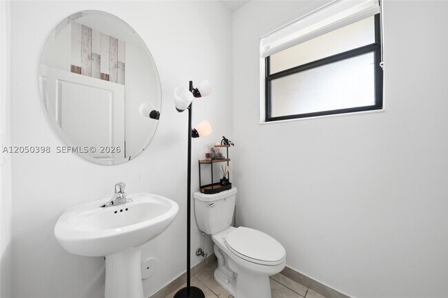 Building Photo - 24644 SW 118 Ct