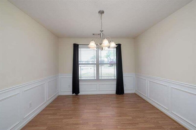 Building Photo - 263 Ocean Liner Dr