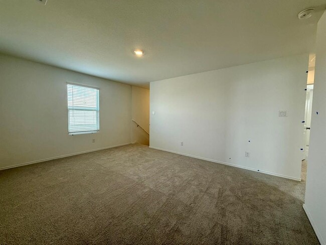 Building Photo - 168 Zircon Ln