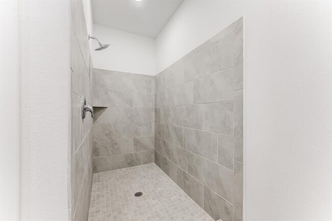 Building Photo - 16542 Texas Palmetto Wy