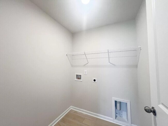 Building Photo - 1203 Melrude Ct