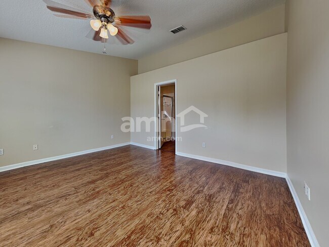 Building Photo - 29630 Morningmist Dr