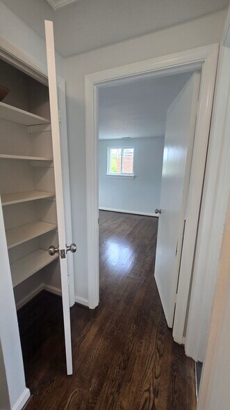Building Photo - 4924 Glenspring Rd