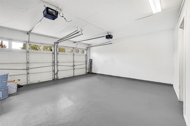 Building Photo - 7302 Redding Rd