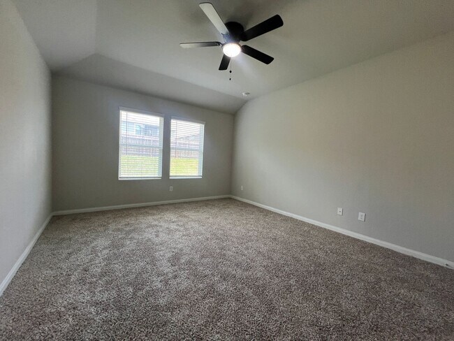 Building Photo - 31657 Nimbus Dr