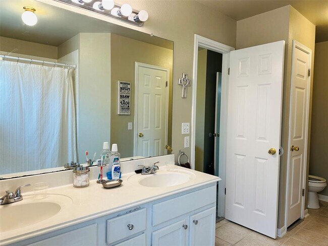 Building Photo - 1311 Mason Creek Blvd