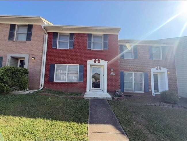 Building Photo - 5016 Cheshire Ct