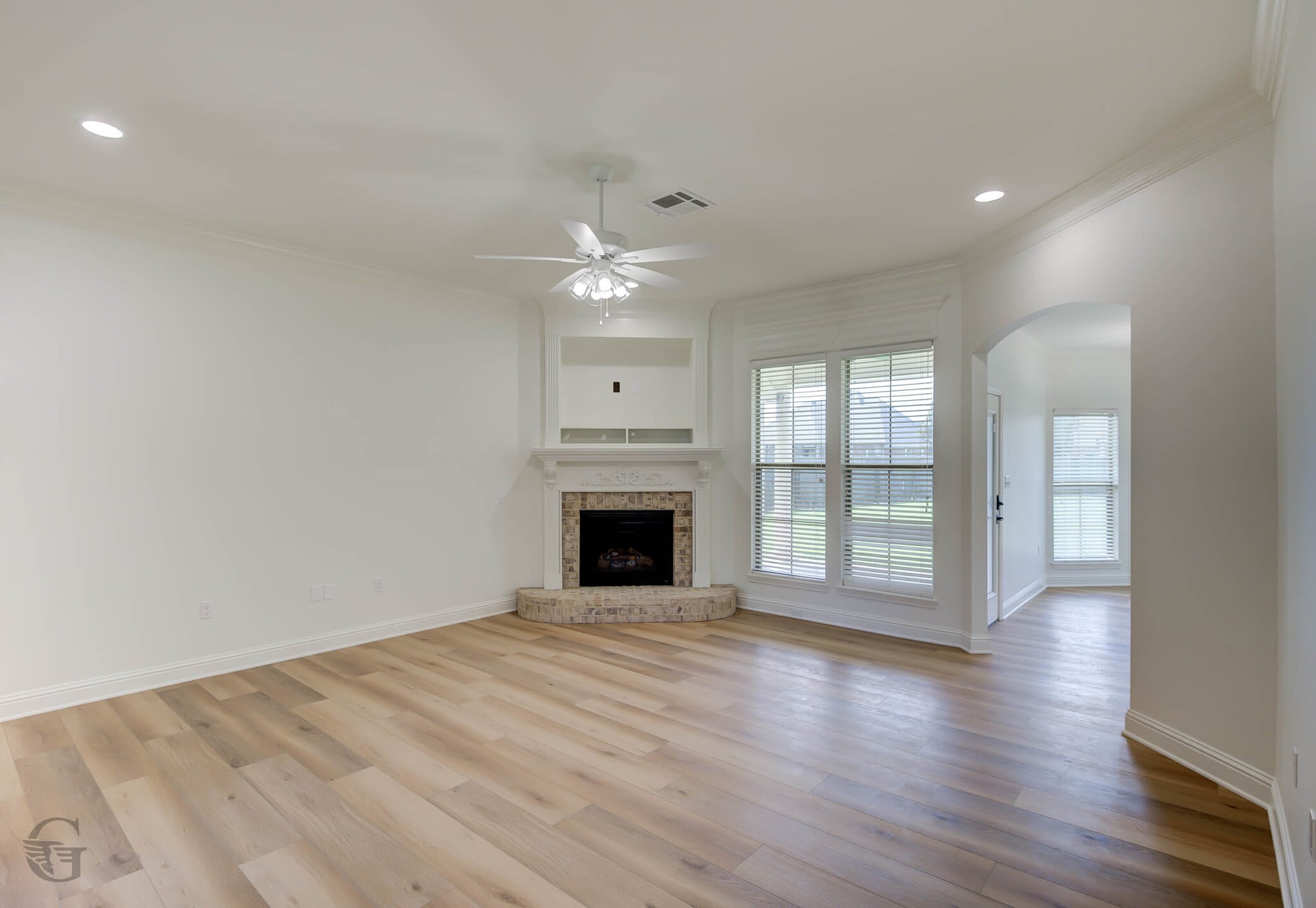 Building Photo - 525 Chinquipin Dr