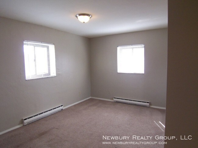 Building Photo - 1449 Poplar St