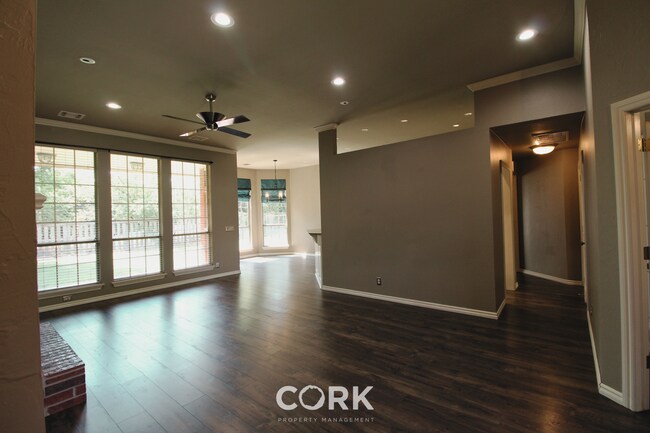 Building Photo - 2808 Stonebrook Rd