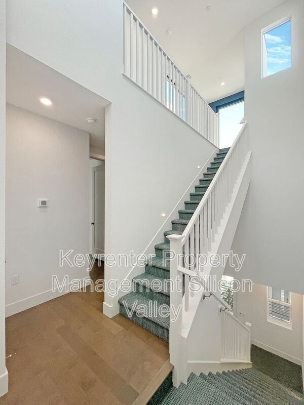Building Photo - 3030 Boyter Pl