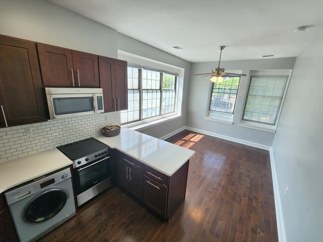 Building Photo - 283 Keswick Ave