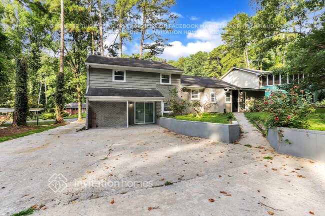 Building Photo - 3640 W Potomac Dr