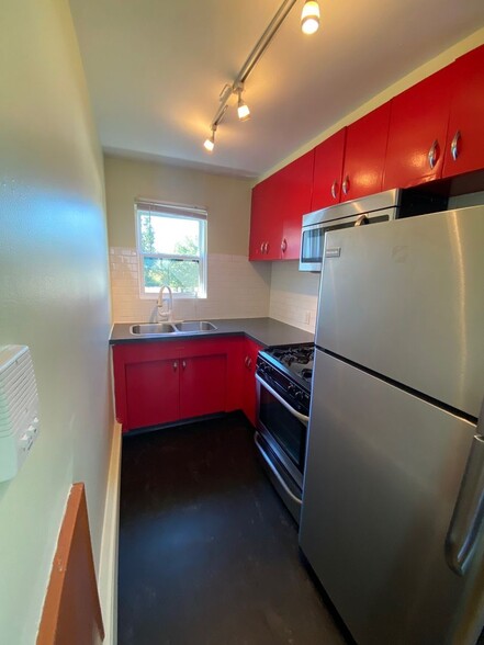 Interior Photo - East River Terrace