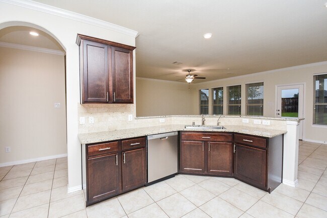Building Photo - 18618 Weeping Spring Dr