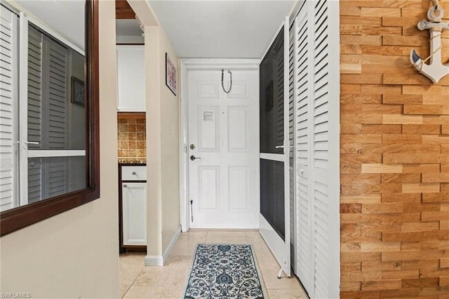 Building Photo - 200 Forest Lakes Blvd