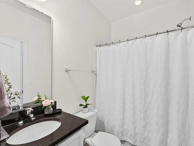 Building Photo - Earn Wealth While Leasing - Like a Homeowner - Lease to Own