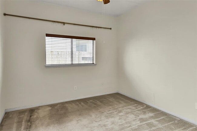 Building Photo - 15810 Ashton Hills Dr