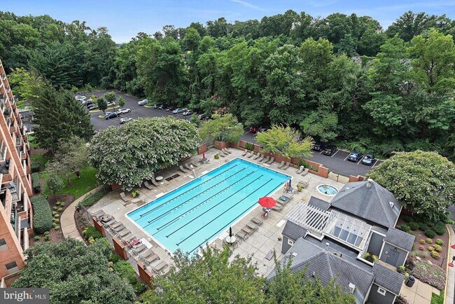 Building Photo - 2230 George C Marshall Dr