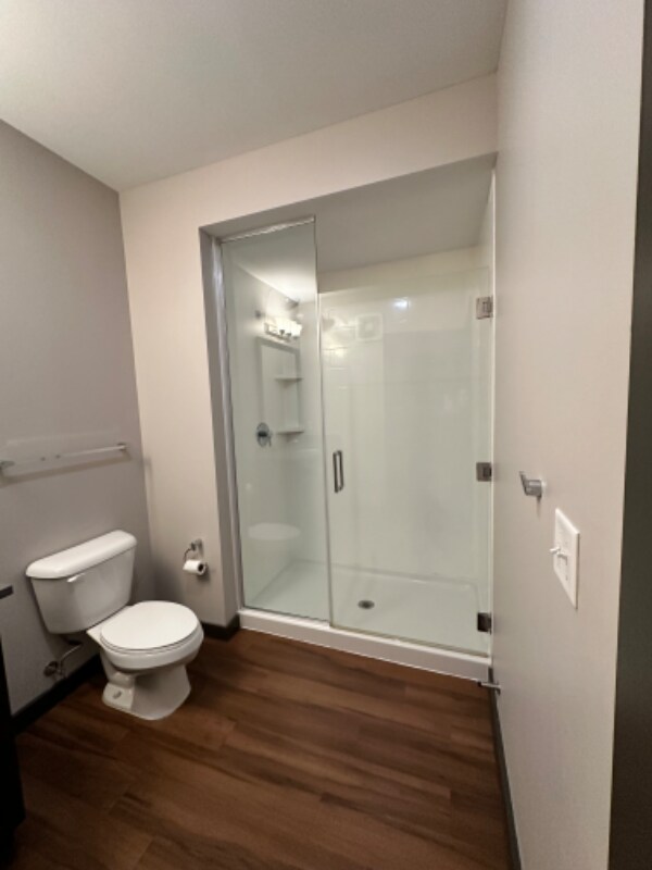 Building Photo - 6580 Longshore St