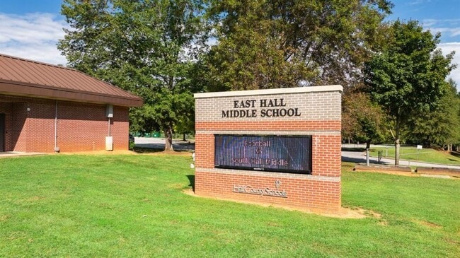 Building Photo - 2907 Daxton Ln