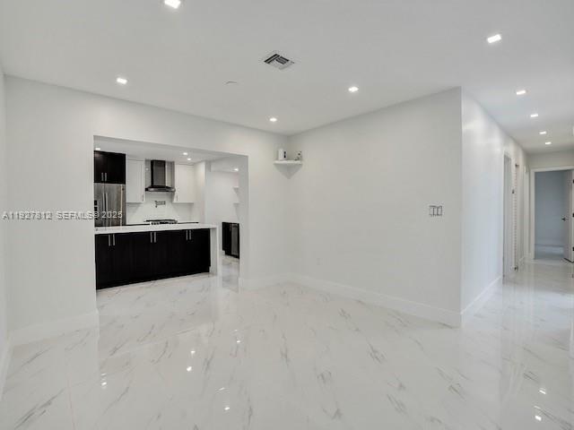 Building Photo - 7881 Hope St