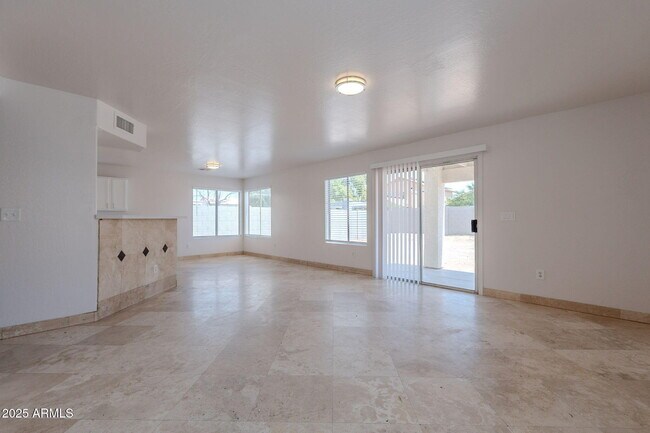 Building Photo - 8844 W Christopher Michael Ln