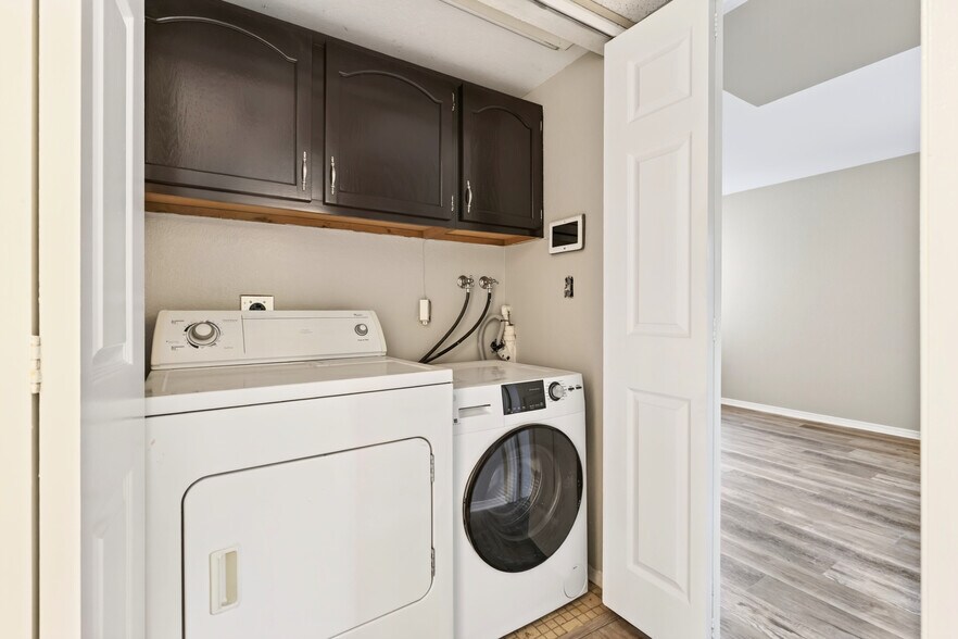 Building Photo - 4255 33rd St