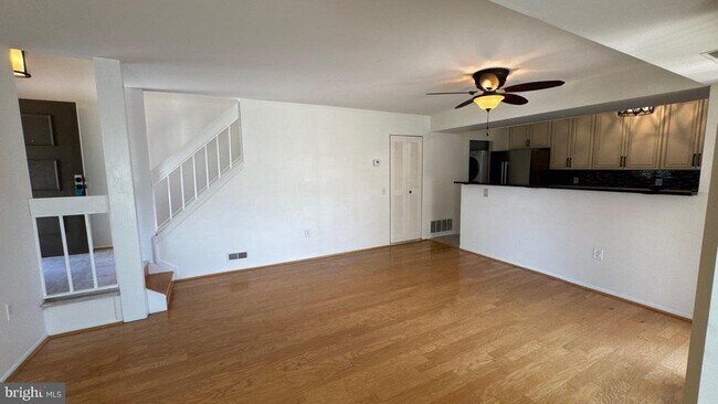 Building Photo - 11235 Snowflake Ct