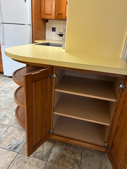 Building Photo - 5508 SE Harold St