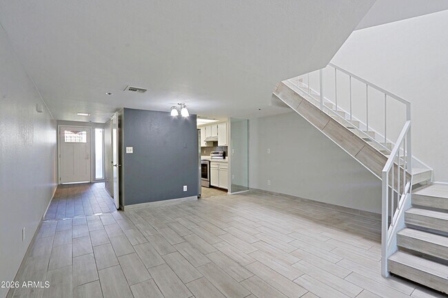 Building Photo - 2615 Hayden Rd